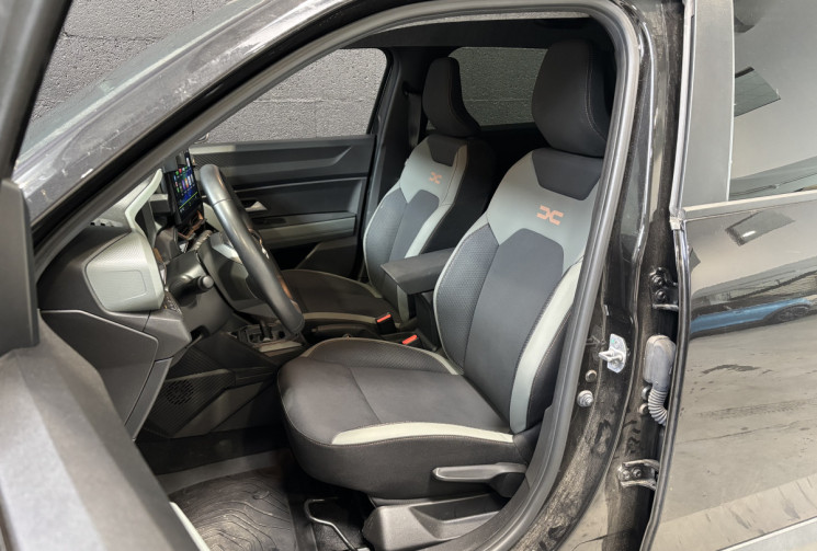 Dacia Duster 1.6 16V 141 Hybrid 94 ch Boîte automatique / Extreme, 1re main / suivi Dacia