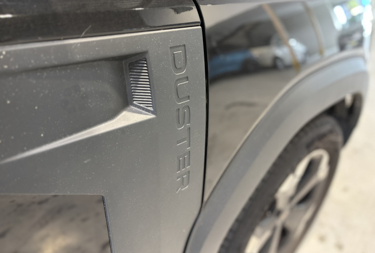 Dacia Duster 1.6 16V 141 Hybrid 94 ch Boîte automatique / Extreme, 1re main / suivi Dacia