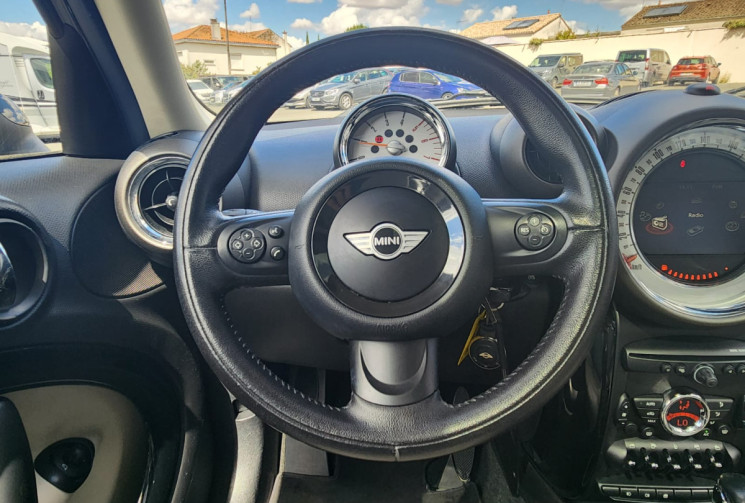 Mini Cooper  2 (R60) COUNTRYMAN 2.0 D 112 /BOITE AUTOMATIQUE /  BUSINESS TRIP / TRÉS BON ÉTAT 