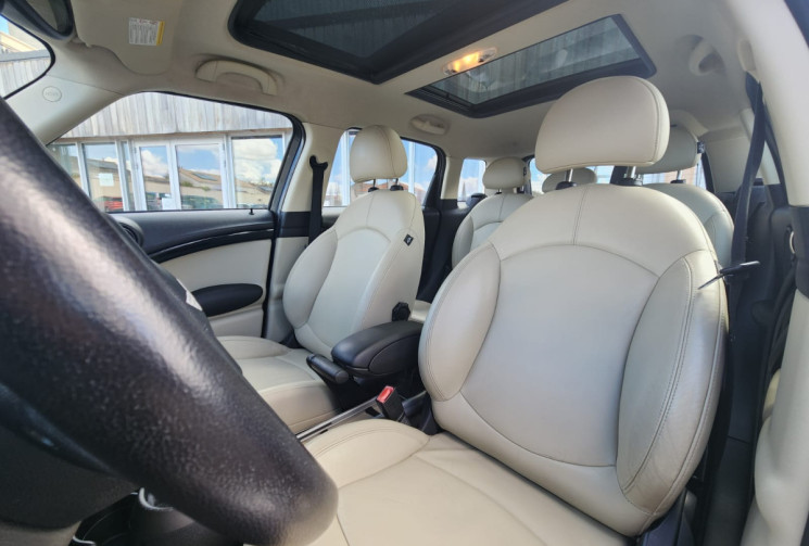 Mini Cooper  2 (R60) COUNTRYMAN 2.0 D 112 BUSINESS TRIP /BOITE AUTOMATIQUE / TRÉS BON ÉTAT 