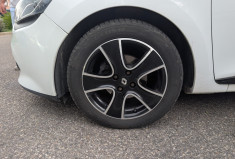 Renault Clio IV 0.9 TCe 90 Ch Limited / Kit de distribution neuf
