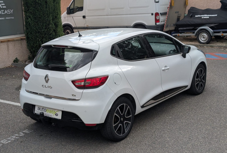 Renault Clio IV 0.9 TCe 90 Ch Limited / Kit de distribution neuf