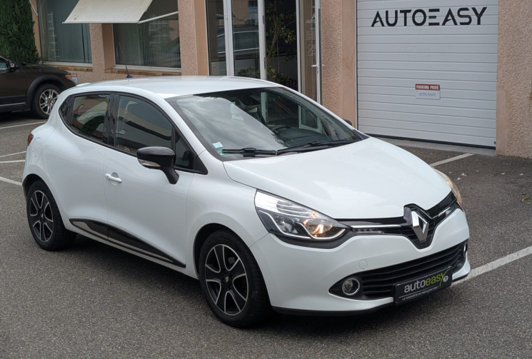 Renault Clio IV 0.9 TCe 90 Ch Limited / Kit de distribution neuf