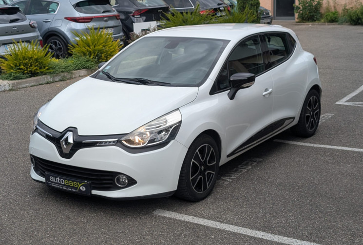 Renault Clio 0.9 TCe 90 ch Limited / Kit de distribution neuf