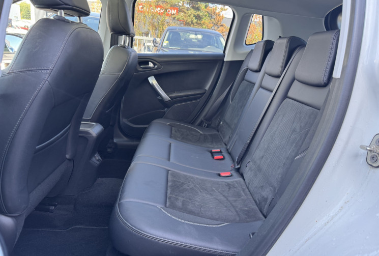 Peugeot 2008 1.6 BlueHDi 100 cv CROSSWAY