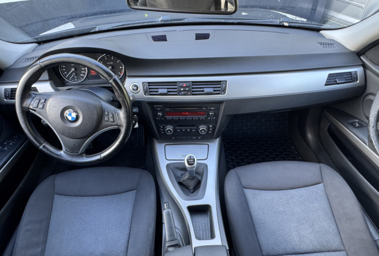 BMW Série 3 BMW 318i 143ch E90 / 2ème main / 2007 / 160800km / Régulateur / Climatisation / Garantie