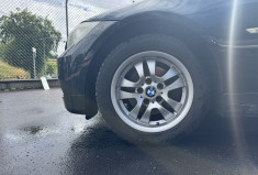 BMW Série 3 BMW 318i 143ch E90 / 2ème main / 2007 / 160800km / Régulateur / Climatisation / Garantie