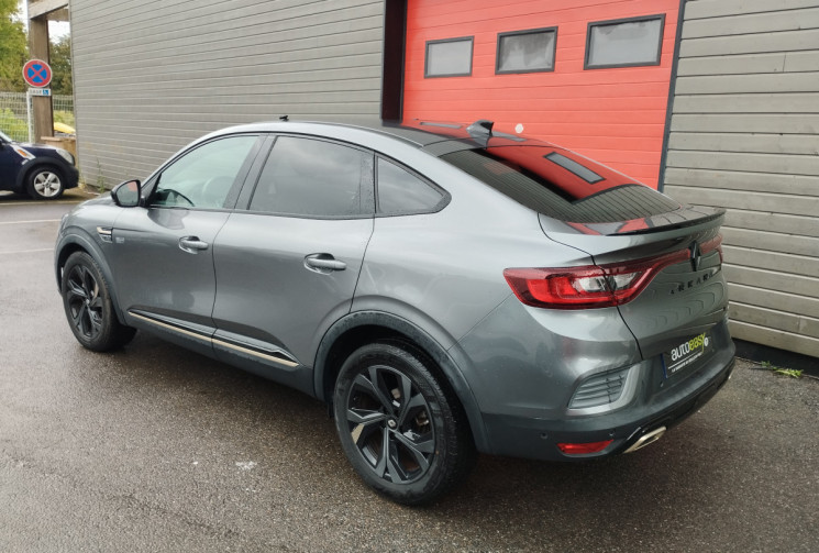 Renault Arkana 1.6 E-tech Full Hybrid 145 Engineered BVA / 1° main / Entretien Renault