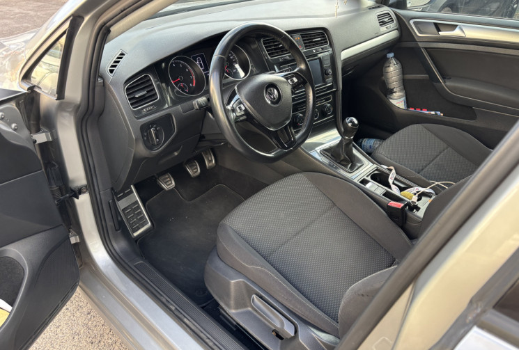 Volkswagen Golf 1.0 TSI 85 TRENDLINE