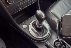 Volkswagen New Beetle  2.0 TFSI 200 DSG R-Line Boîte auto Cuir GPS Fender Sièges chauffant Keyless