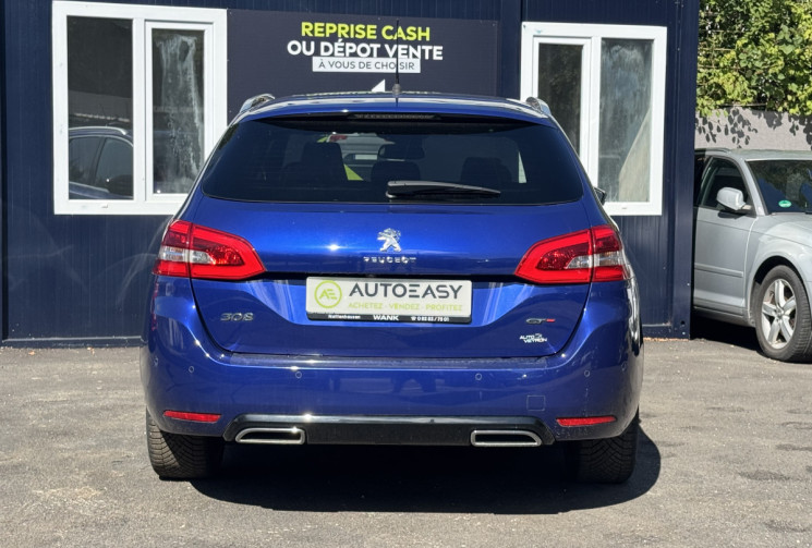 Peugeot 308 SW Peugeot 308 GT 205ch SW / 2015 / 104850km / Toit pano / Carnet / Audio Denon / Blueto