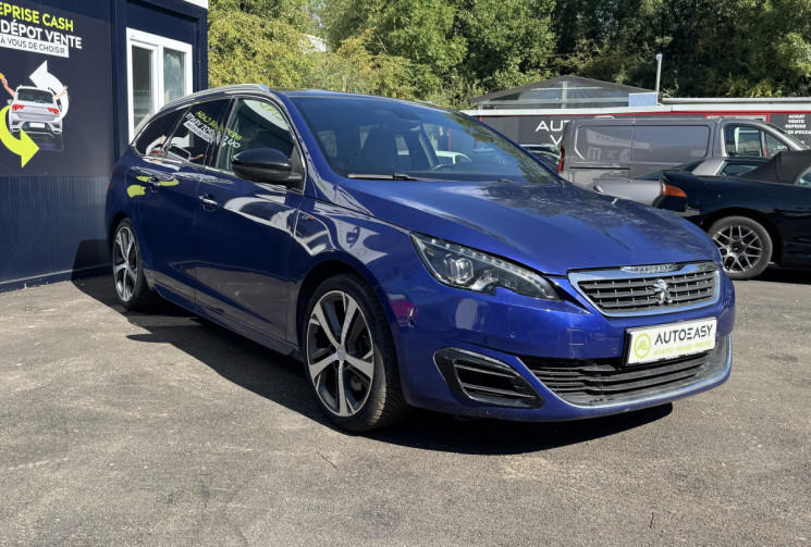 Peugeot 308 SW Peugeot 308 GT 205ch SW / 2015 / 104850km / Toit pano / Carnet / Audio Denon / Blueto