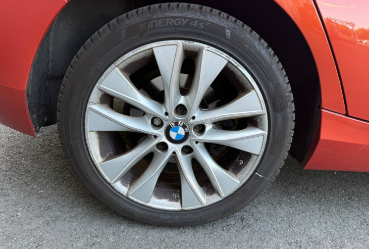 BMW Série 1  118D Urban Chic Toit ouvrant boite automatique