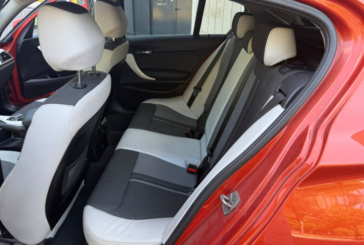 BMW Série 1  118D Urban Chic Toit ouvrant boite automatique