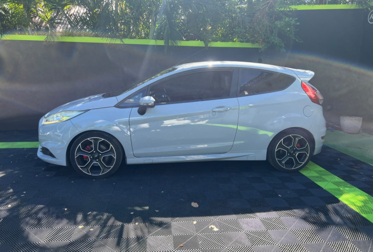 Ford Fiesta  VI Phase 2 ST 1.6 T EcoBoost 16V 200 cv ST