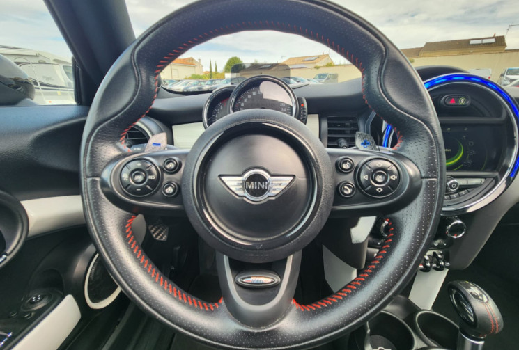 Mini Cooper  3 (F56)  S 192 / BOITE AUTO / TRES BON ÉTAT / CHILI / YOURS OFF WHITE