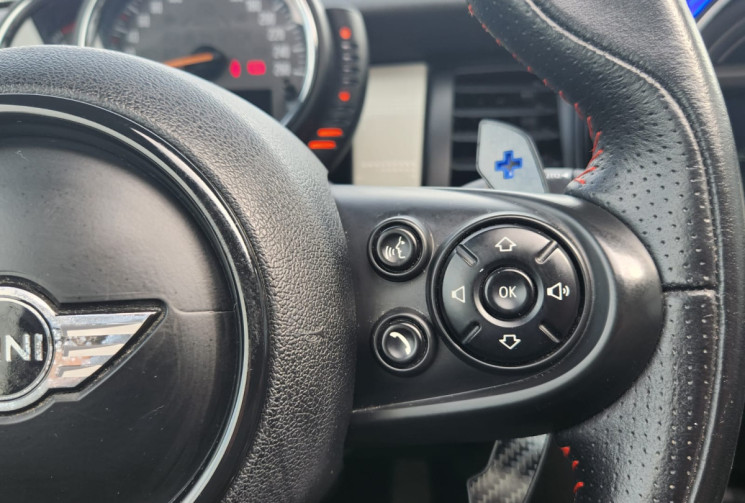 Mini Cooper  3 (F56)  S 192 / BOITE AUTO / TRES BON ÉTAT / CHILI / YOURS OFF WHITE