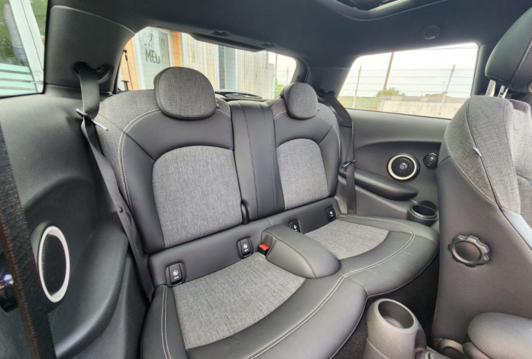 Mini Cooper  3 (F56)  S 192 / BOITE AUTO / TRES BON ÉTAT / CHILI / YOURS OFF WHITE