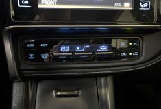 Toyota AURIS Dynamic Hatchback 1.6 D-4D 112 ch / Suivi d'entretien disponible