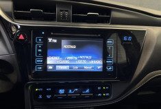 Toyota AURIS Dynamic Hatchback 1.6 D-4D 112 ch / Suivi d'entretien disponible