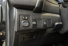 Toyota AURIS Dynamic Hatchback 1.6 D-4D 112 ch / Suivi d'entretien disponible