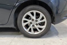 Toyota AURIS Dynamic Hatchback 1.6 D-4D 112 ch / Suivi d'entretien disponible