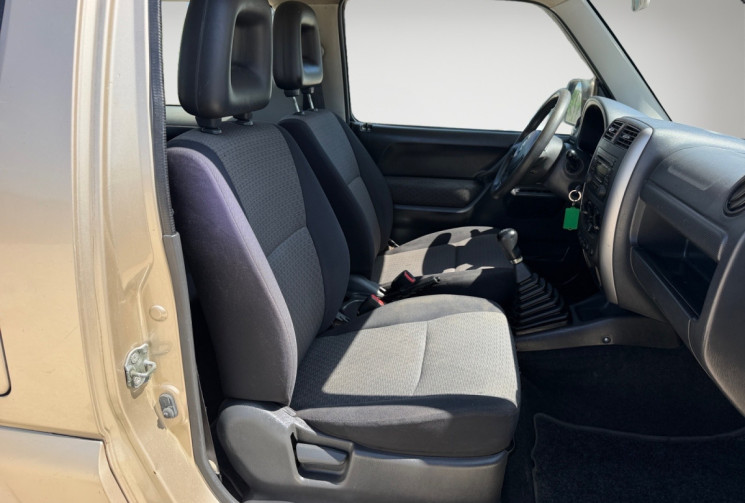 Suzuki Jimny 1.3 JLX 85CH 4X4 