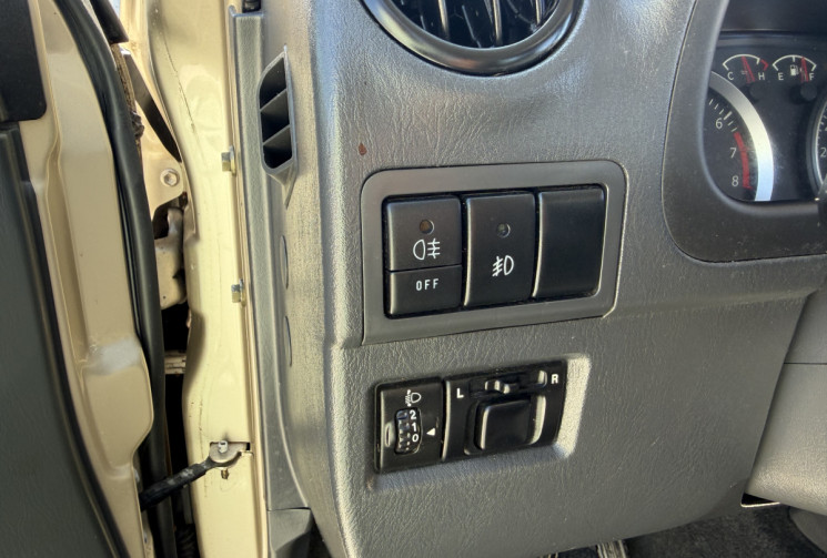 Suzuki Jimny 1.3 JLX 85CH 4X4 