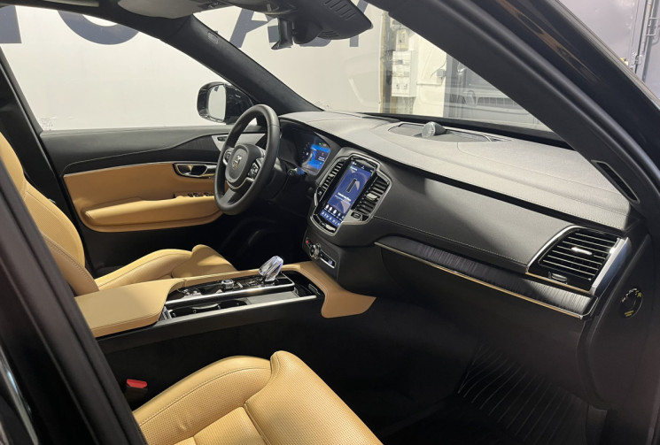 Volvo XC90 2.0i T8 AWD 310 + 145ch Ultra Ultra Black Edition