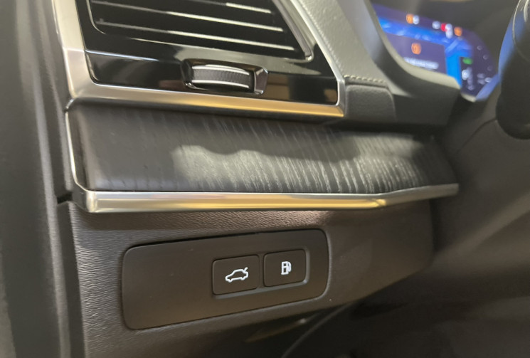 Volvo XC90 2.0i T8 AWD 310 + 145ch Ultra Ultra Black Edition