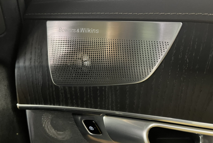 Volvo XC90 2.0i T8 AWD 310 + 145ch Ultra Ultra Black Edition