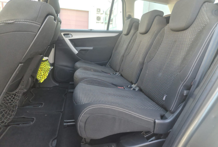 Citroën C4 PICASSO Grand Picasso 1.6 HDi 16V 110 CV * NOUVELLE DISTRIBUTION + EMBRAYGE * CLIM * 7 PL