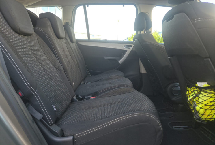Citroën C4 PICASSO Grand Picasso 1.6 HDi 16V 110 CV * NOUVELLE DISTRIBUTION + EMBRAYGE * CLIM * 7 PL