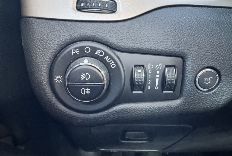 Jeep Cherokee  2.0 MultiJet 140 4x4 Longitude Business