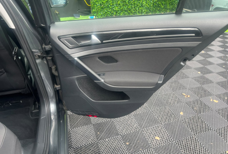 Volkswagen Golf  VII Phase 2 1.5 TSI 16V Blue Motion DSG7 150 cv Boîte auto