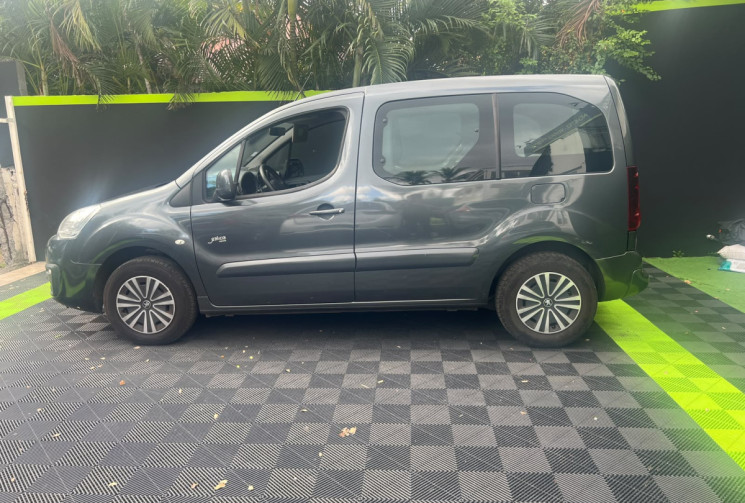Peugeot Partner  Phase 2 1.6 Blue HDi Fourgon S&S 120 cv