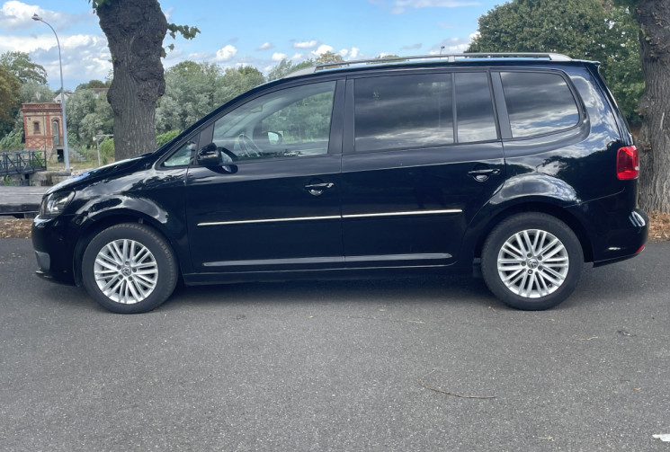 Volkswagen Touran 2.0 TDI  BLUEMOTION 177 / BOITE AUTO / FEUX XENONS