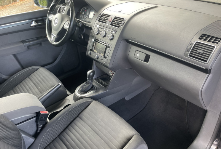 Volkswagen Touran 2.0 TDI  BLUEMOTION 177 / BOITE AUTO / FEUX XENONS