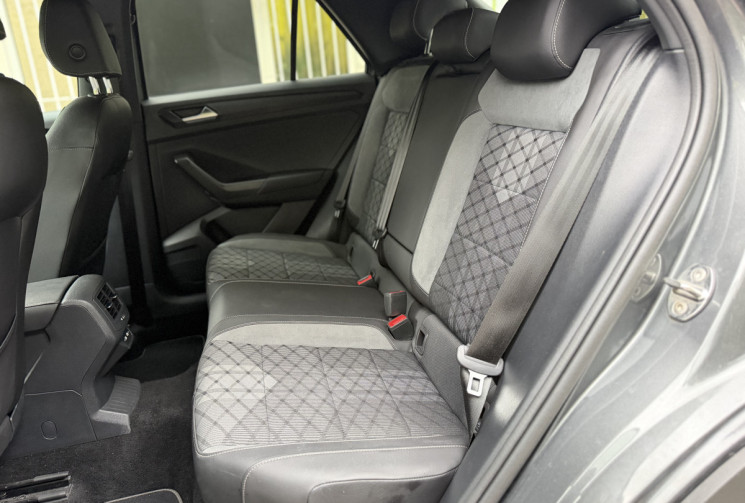 Volkswagen T-Roc Ph.2 1.5 TSi 150 R Line DSG7 / CarPlay / Caméra de recul / FULL Entretien VW