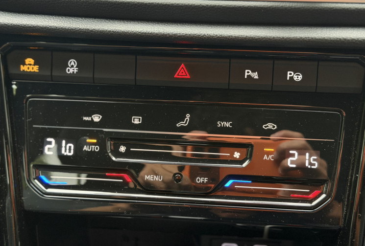 Volkswagen T-Roc Ph.2 1.5 TSi 150 R Line DSG7 / CarPlay / Caméra de recul / FULL Entretien VW