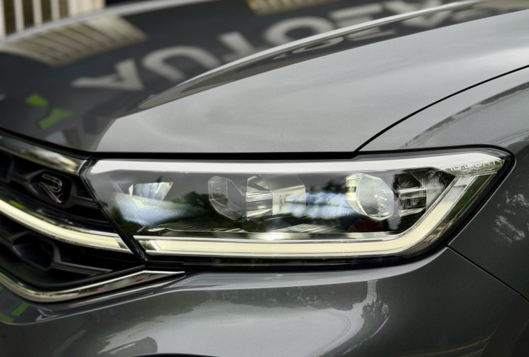 Volkswagen T-Roc Ph.2 1.5 TSi 150 R Line DSG7 / CarPlay / Caméra de recul / FULL Entretien VW