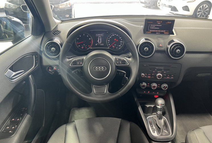 Audi A1 SPORTBACK 1.4 TFSI 122 Ambition S TRONIC 7 / Toit Ouvrant / Faible KM