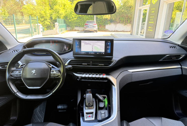 Peugeot 5008 1.2 THP 130 EAT8  Allure 7 Places / CarPlay / Caméra de recul / FULL Entretien Suivi