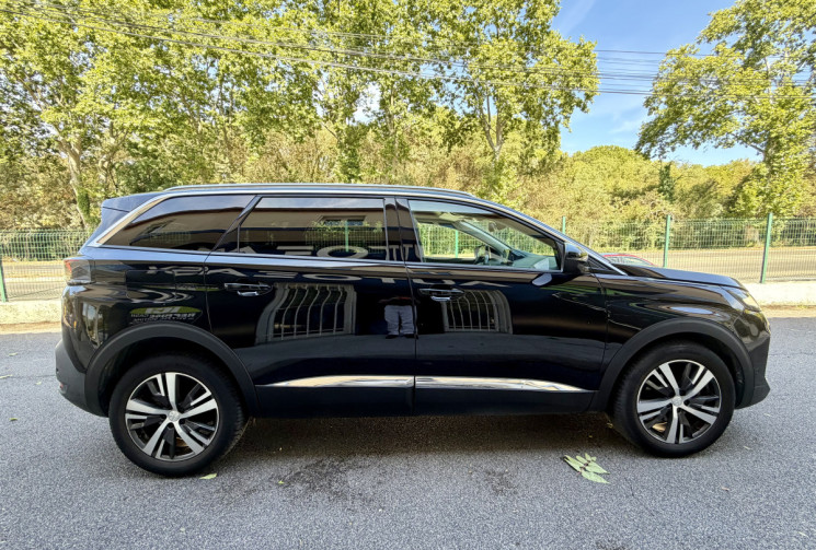 Peugeot 5008 1.2 THP 130 EAT8  Allure 7 Places / CarPlay / Caméra de recul / FULL Entretien Suivi
