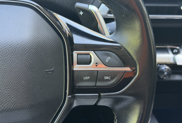 Peugeot 5008 1.2 THP 130 EAT8  Allure 7 Places / CarPlay / Caméra de recul / FULL Entretien Suivi