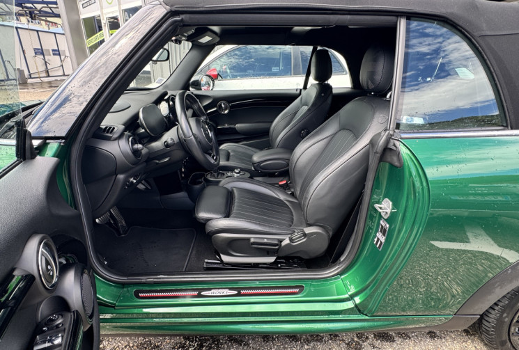Mini MINI CABRIOLET F57 John Cooper Works 231 ch BVA8 Finition JCW - British Racing Green