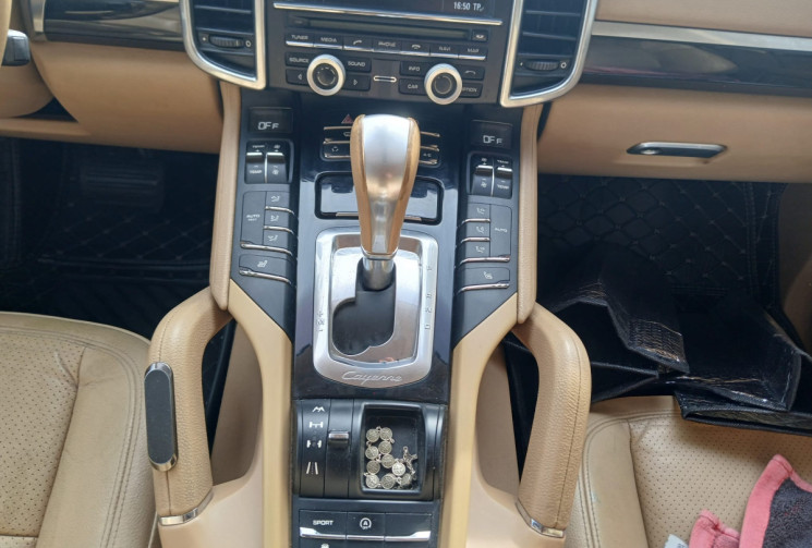 Porsche Cayenne 92A 3.0 TDi DPF V6 24V Tiptronic S