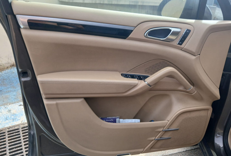 Porsche Cayenne 92A 3.0 TDi DPF V6 24V Tiptronic S