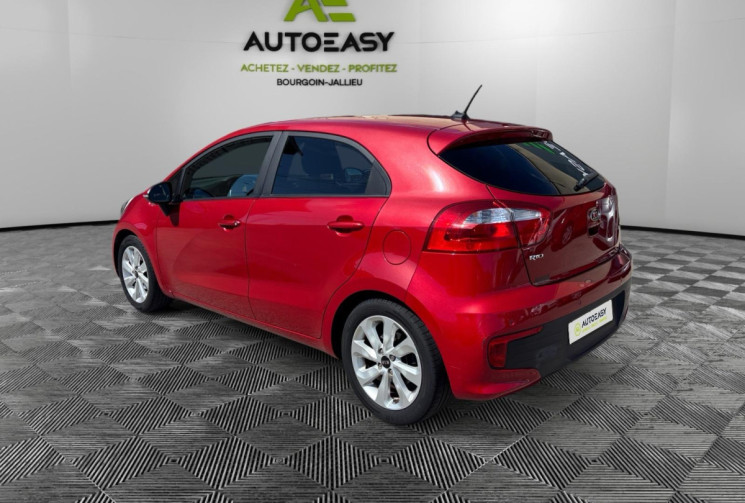 Kia RIO 1.2 CVVT / 85 CH / UEFA Euro 2016