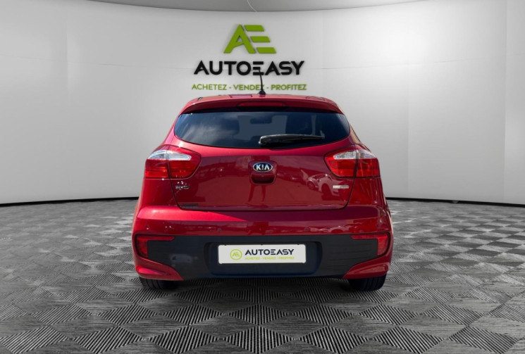 Kia RIO 1.2 CVVT / 85 CH / UEFA Euro 2016